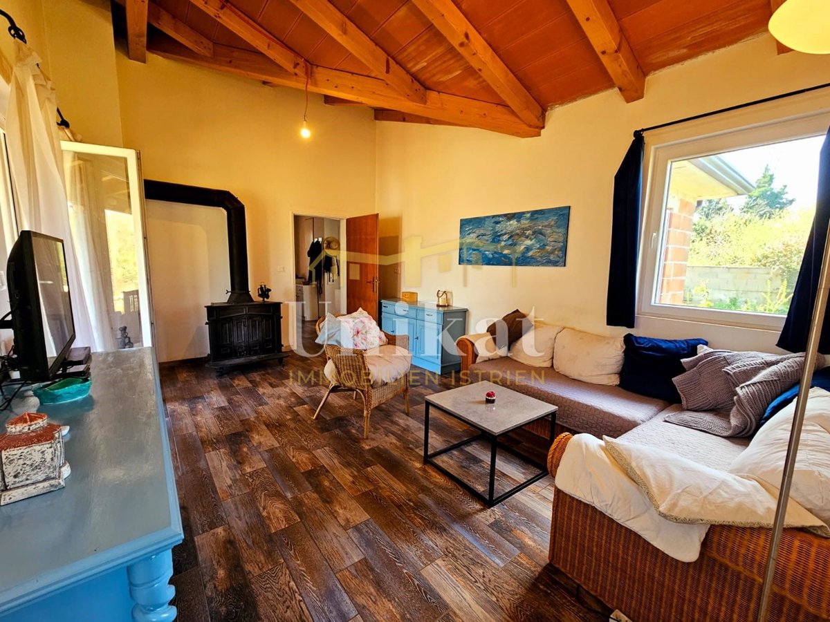 Pritlična novogradnja - vseljiva, za dokončati